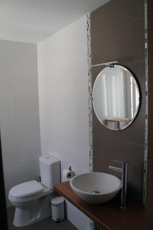 Hostal Montilla Sotogrande Торрегуадиаро Экстерьер фото